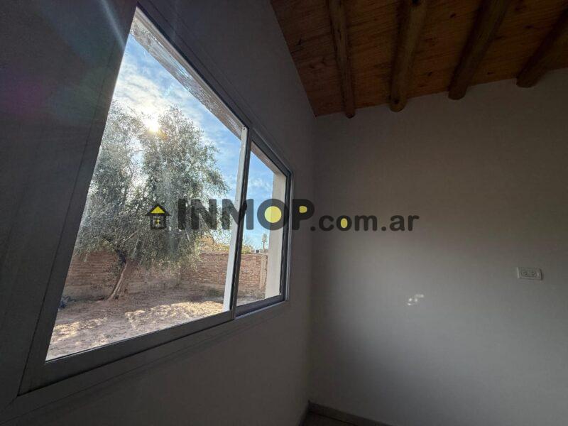 Venta de casa a estrenar en Guaymallén