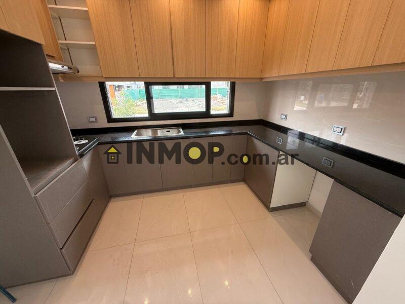 CASA A ESTRENAR EN VENTA B° LAS CORTADERAS III- GUAYMALLÉN