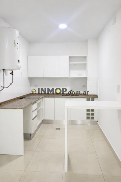 Venta de departamento en Barrio Bombal Godoy Cruz