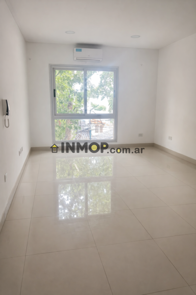 Venta de departamento en Barrio Bombal Godoy Cruz