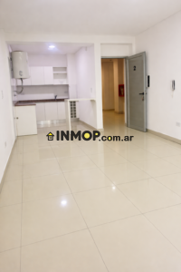 Venta de departamento en Barrio Bombal Godoy Cruz