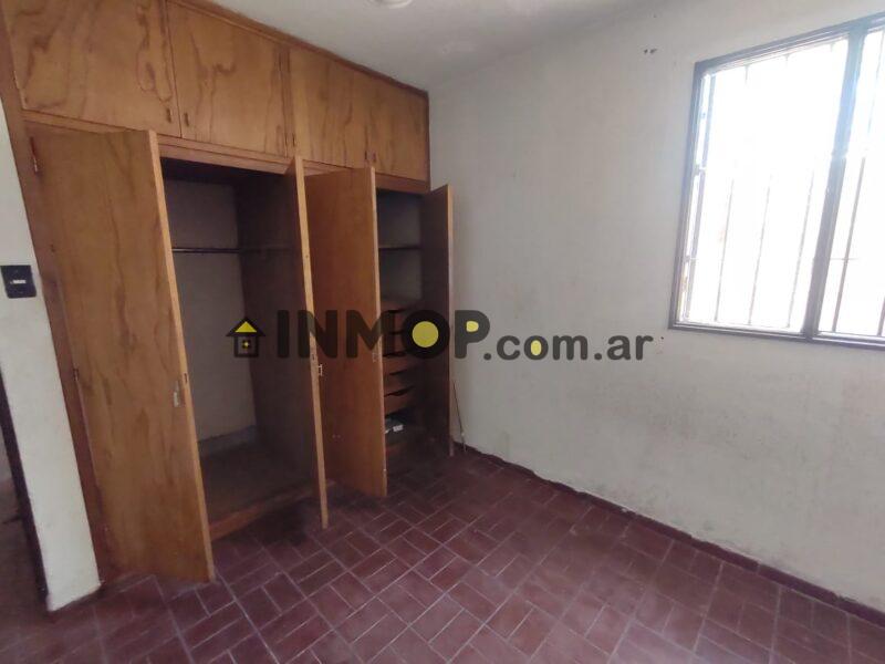 Venta casa en Barrio Fuchs Godoy Cruz - 4 Dormitorios Frente Chango Más