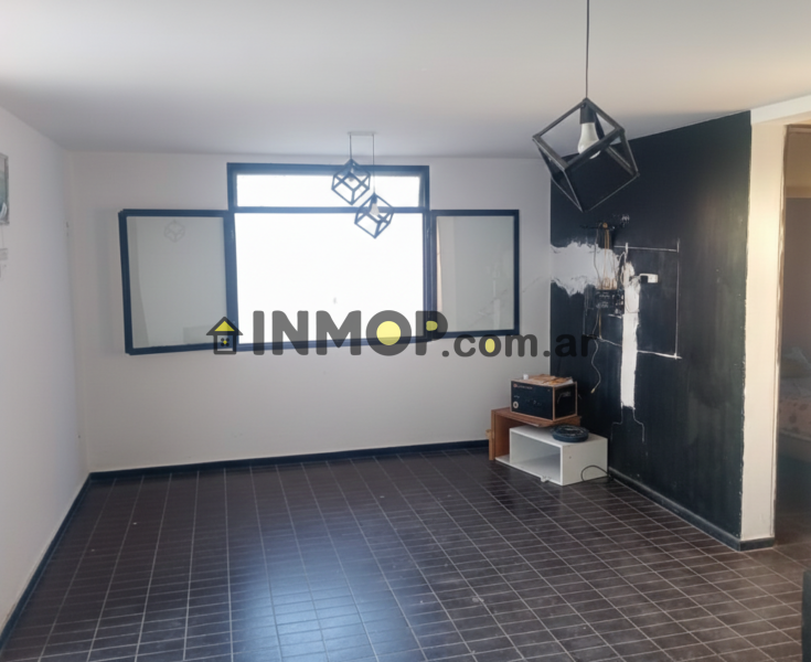 Venta Departamento Villa Hipódromo Godoy Cruz - 3 Dormitorios USD 21.000