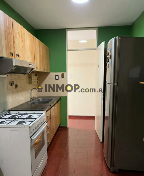 Alquiler Casa 3 Dormitorios - B° Antártida Argentina, Luzuriaga
